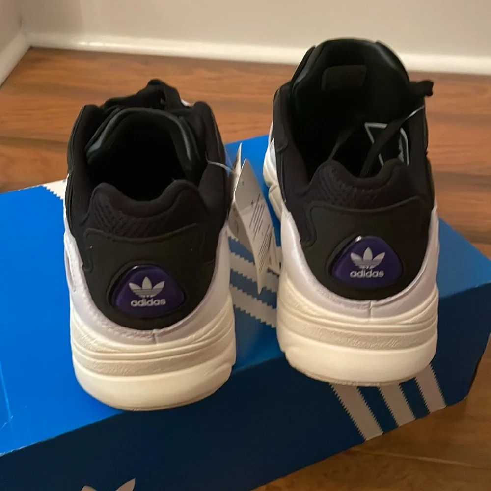 Adidas Yung 96 (Shoebox NOT included) - Picture 4 of 11